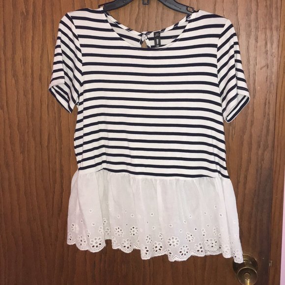 Design Lab Lord & Taylor Striped Eyelet Hem Tee - Picture 3 of 5
